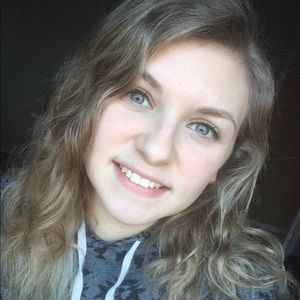 Meet your Posher, Marissa